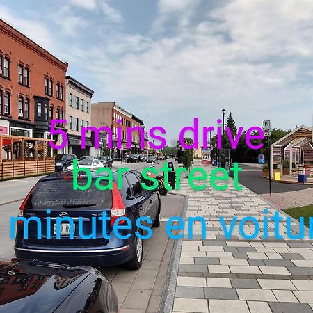 Welcome To Airbnb Saint-Jean-sur-Richelieu Zewnętrze zdjęcie