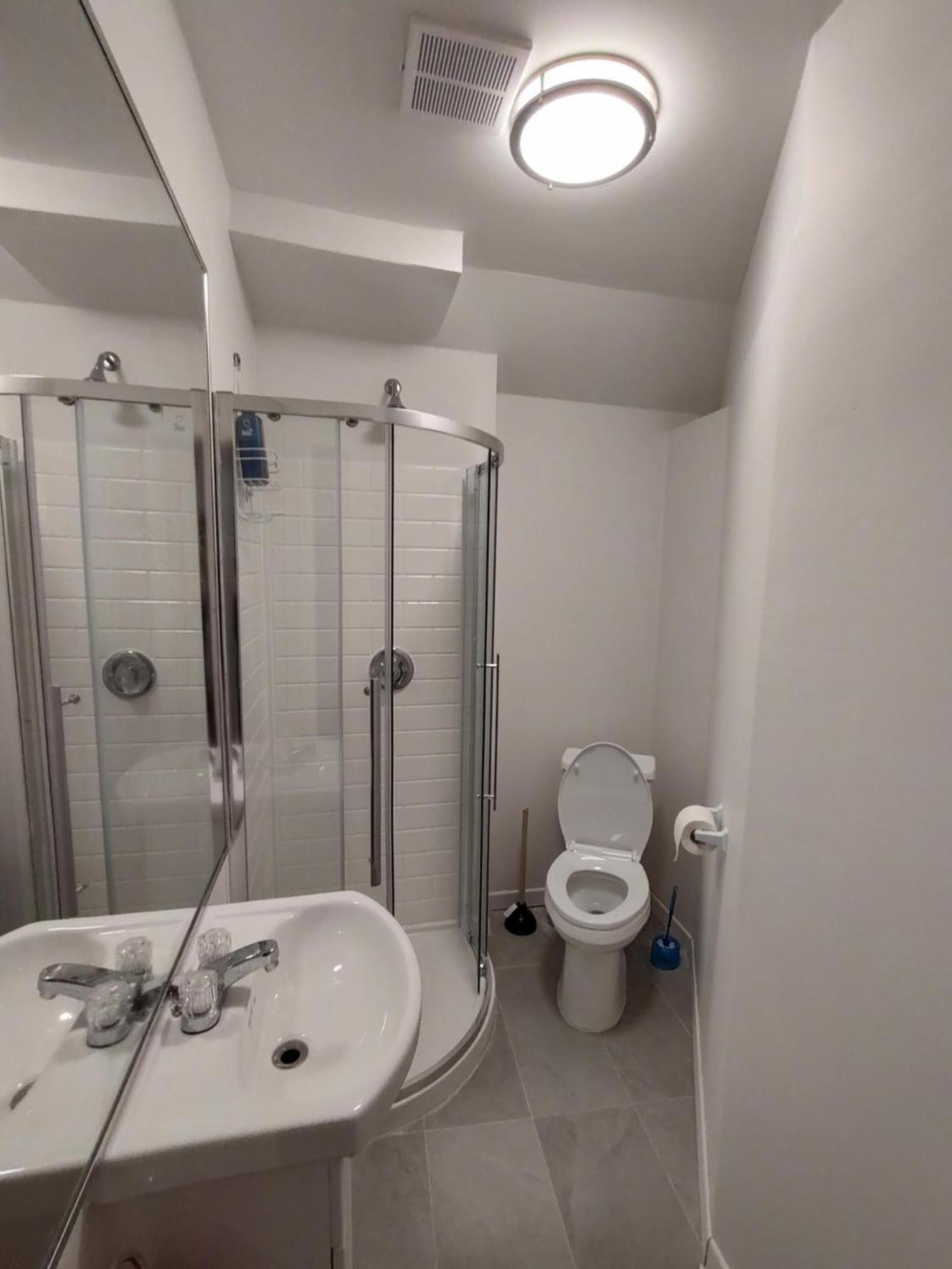 Welcome To Airbnb Saint-Jean-sur-Richelieu Zewnętrze zdjęcie