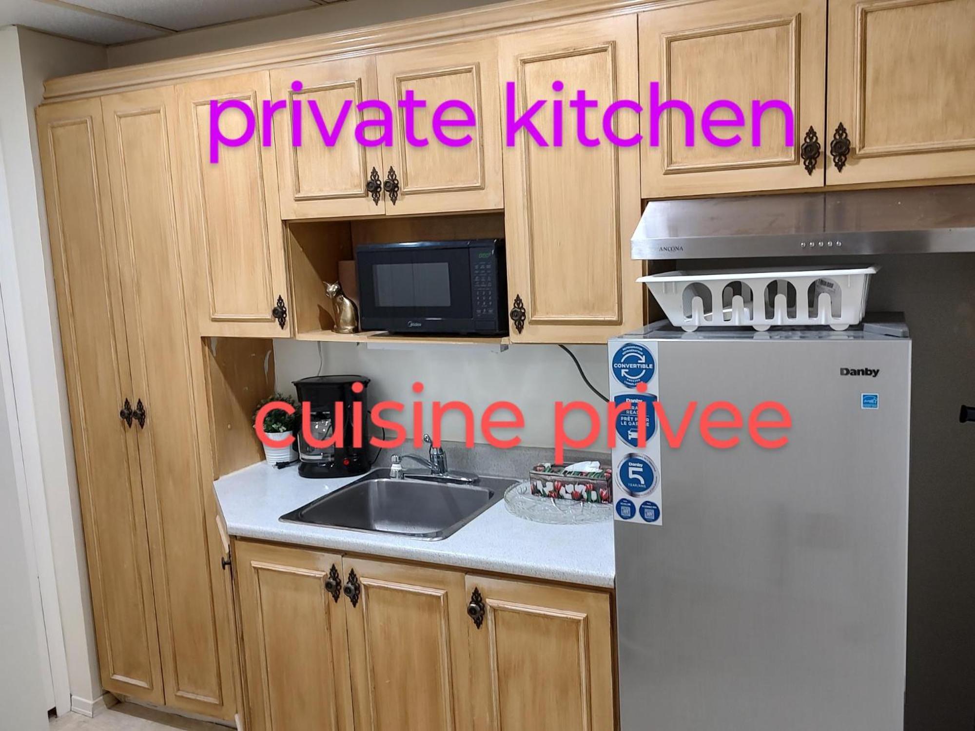 Welcome To Airbnb Saint-Jean-sur-Richelieu Pokój zdjęcie