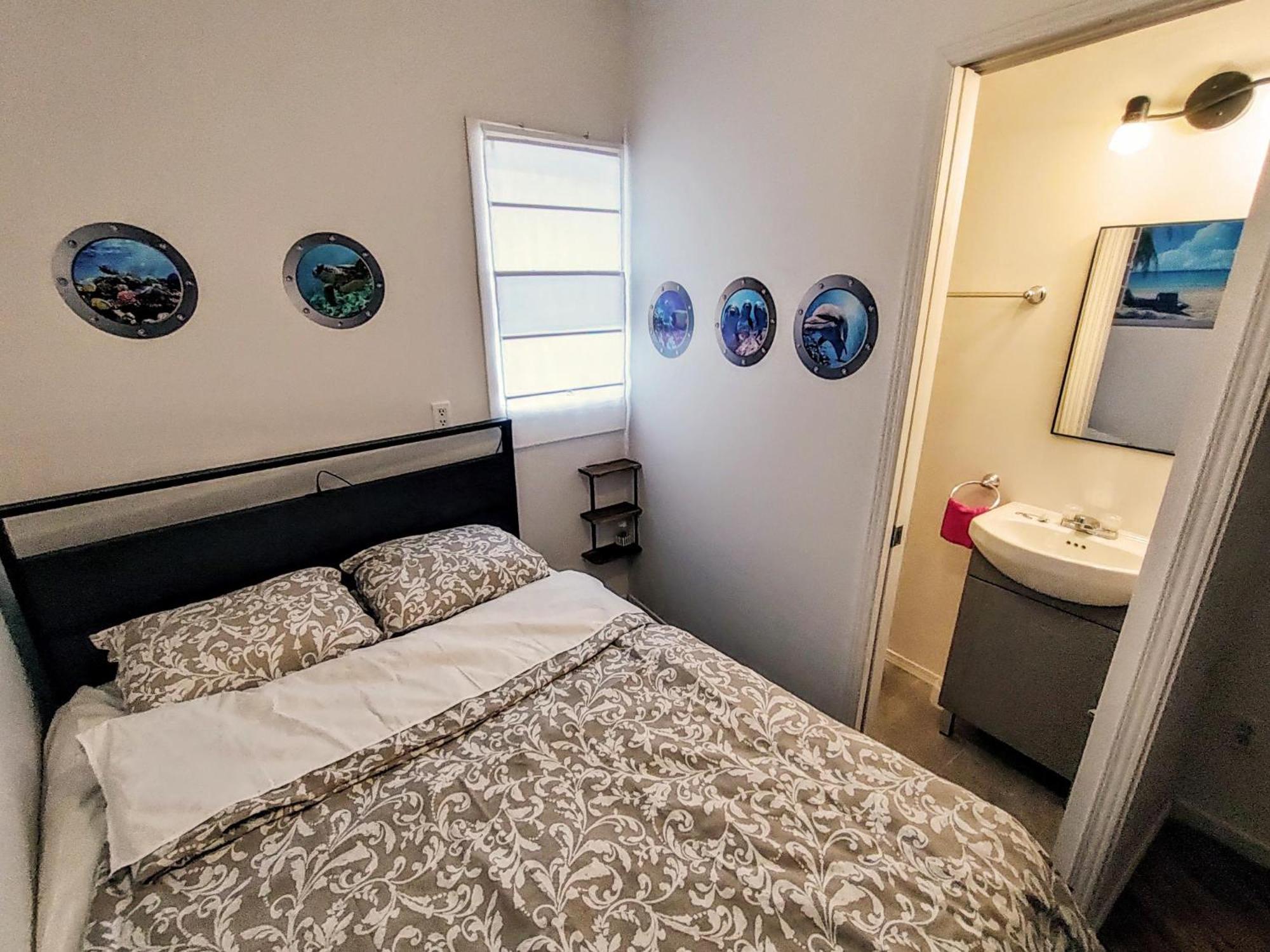 Welcome To Airbnb Saint-Jean-sur-Richelieu Pokój zdjęcie